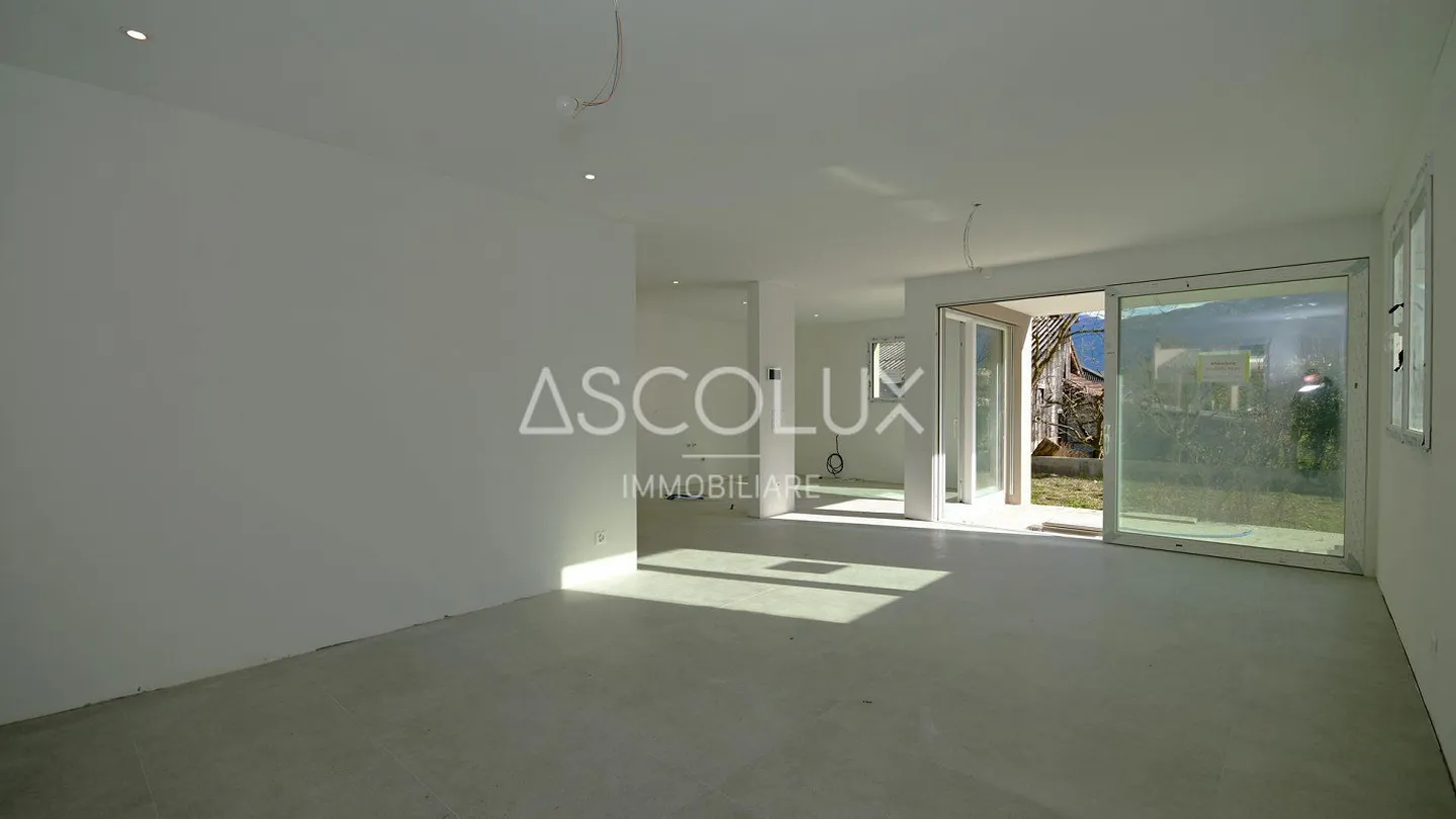 Maison avec 4,5 pièces plus grande salle de loisirs - Photo 2 sur 18
