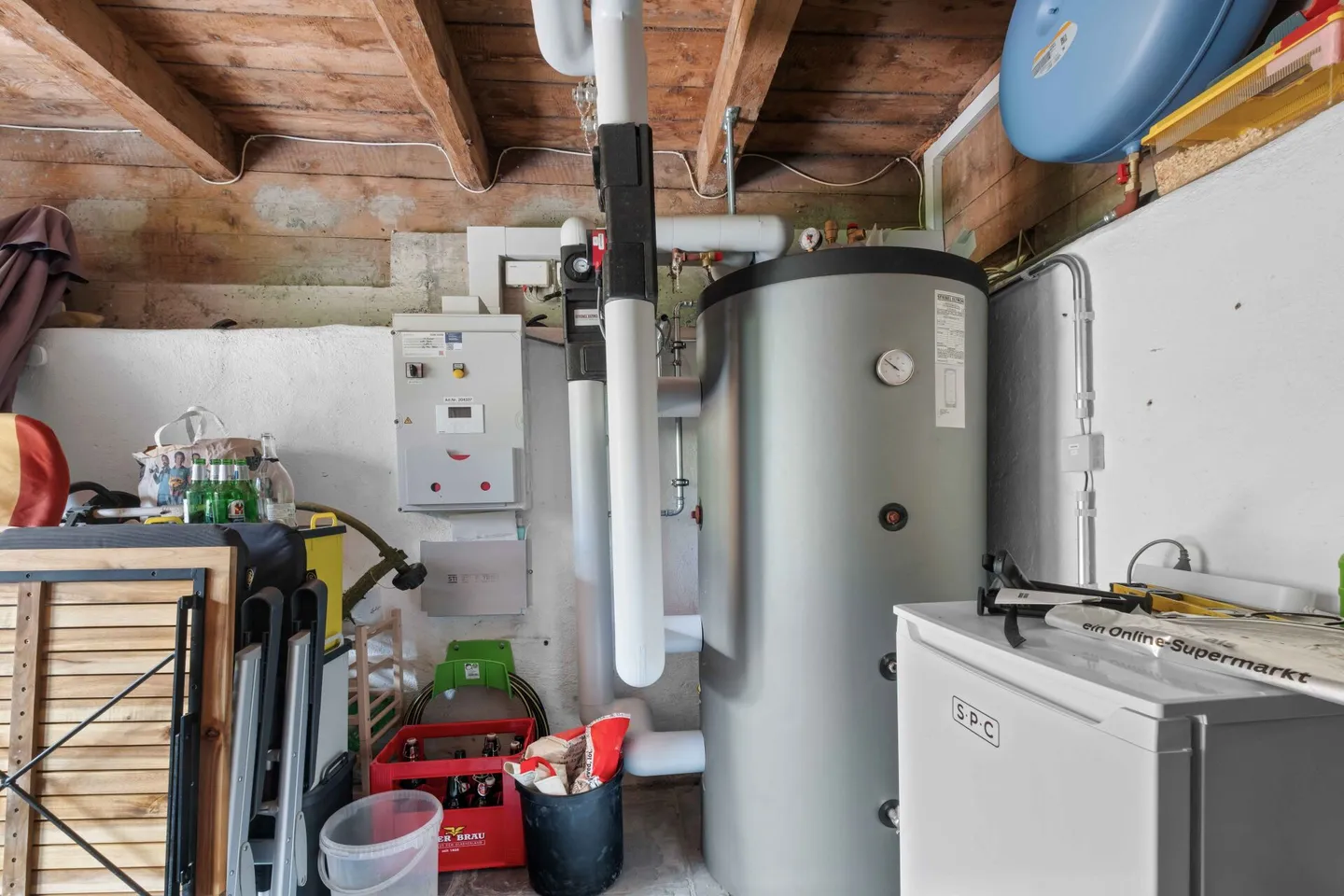 Grosses 8.5-Zimmer-Einfamilienhaus mit schönem Garten an sonniger Lage in Elm GL - Foto 24 von 25