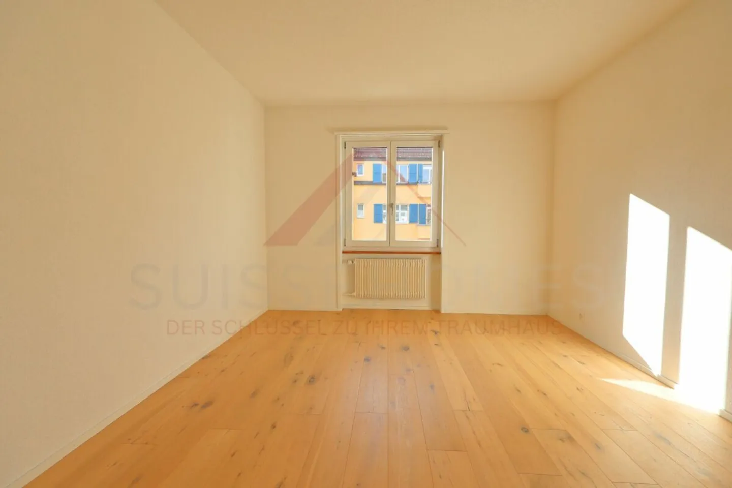 Modern 2-room apartment with balcony - freshly renovated and available immediately - Photo 6 of 11