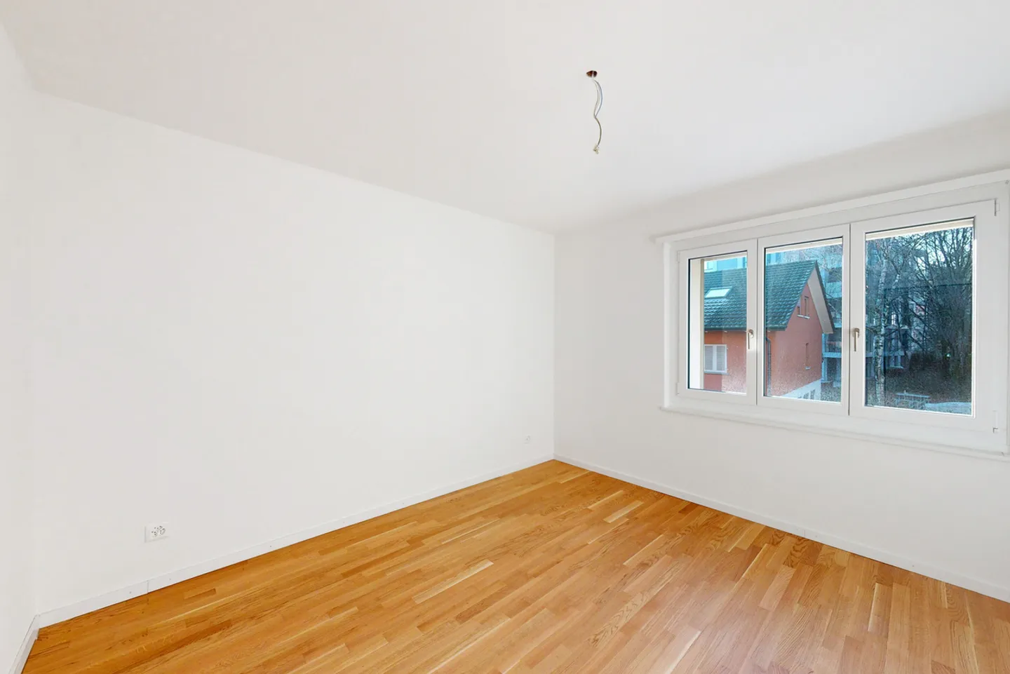 Modern apartment in a central residential area - Photo 4 of 6