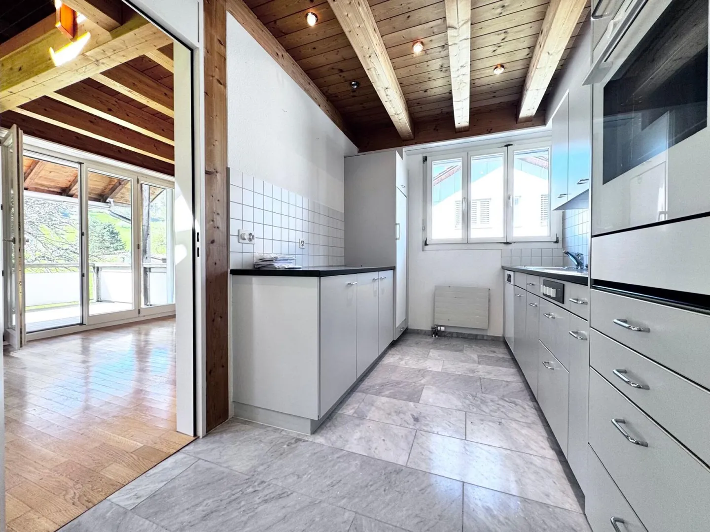 Vivre avec une vue - Appartement en duplex de rêve avec galerie et 2 balcons - Photo 11 sur 26