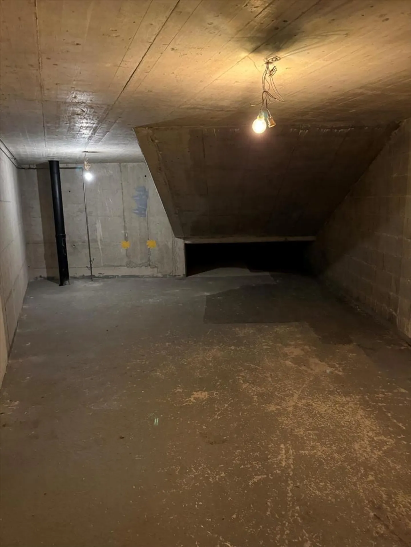 Espace de stockage à louer - Photo 2 sur 4