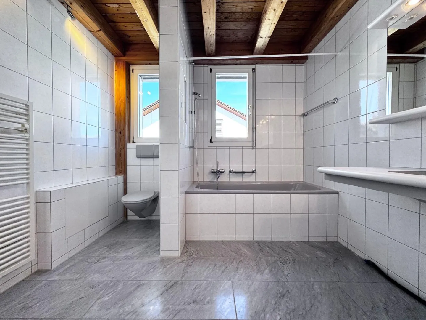 Vivre avec une vue - Appartement en duplex de rêve avec galerie et 2 balcons - Photo 4 sur 26