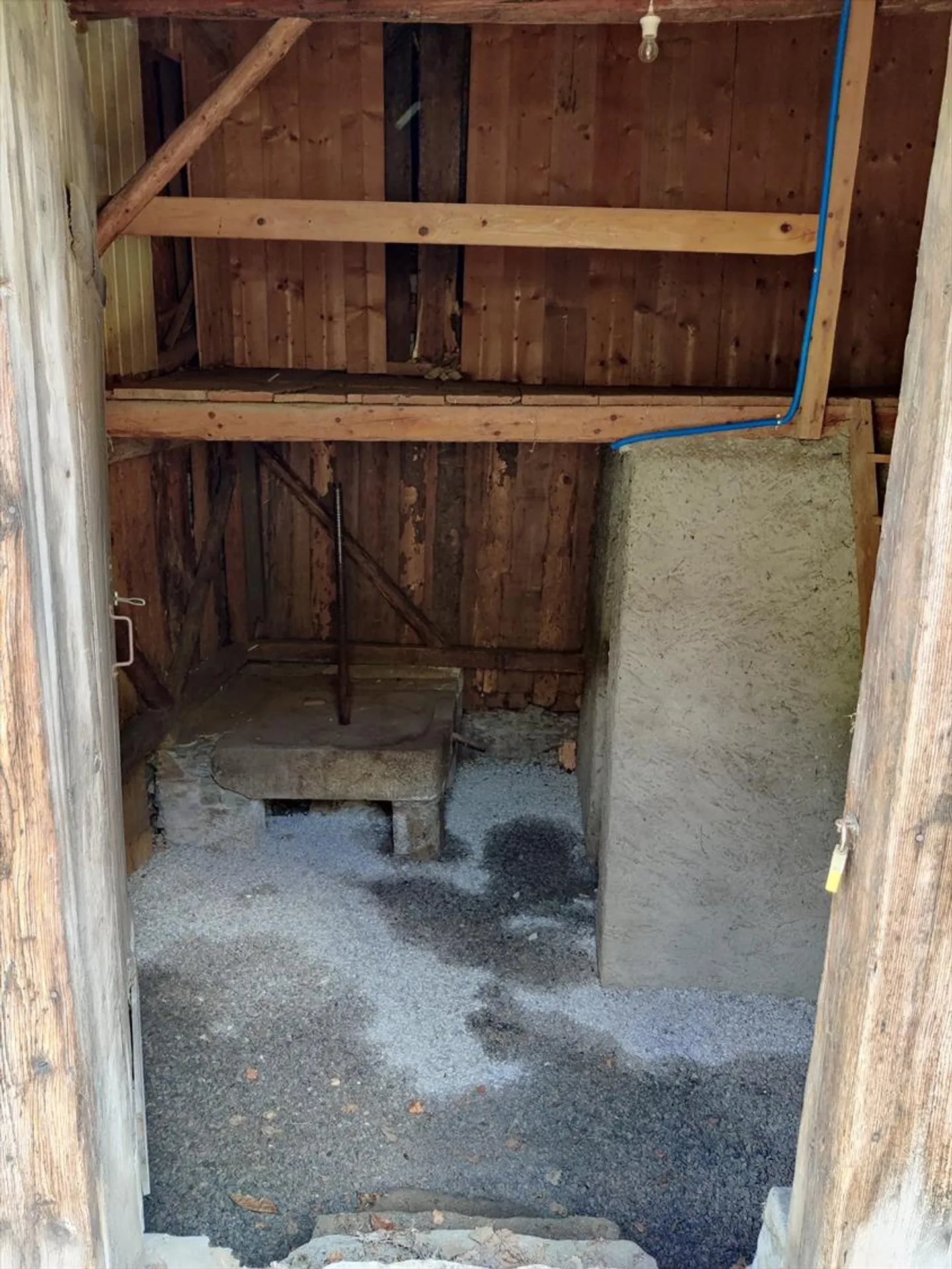 Galetas 5 pièces - Photo 2 sur 5