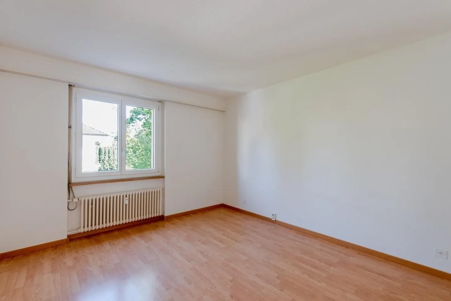 Central 2.5-room apartment in Lyss - Photo 2 of 4