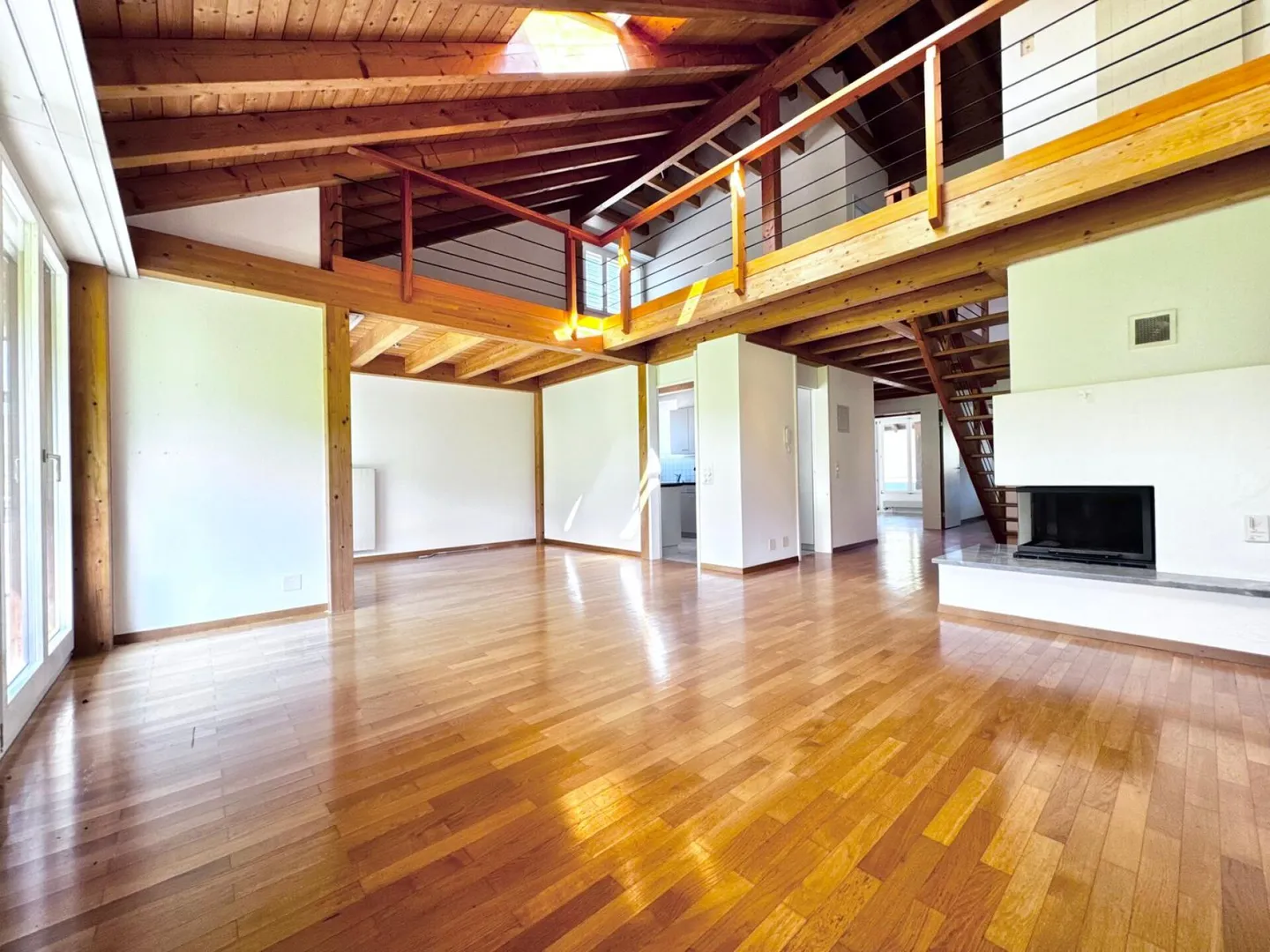 Vivre avec une vue - Appartement en duplex de rêve avec galerie et 2 balcons - Photo 17 sur 26