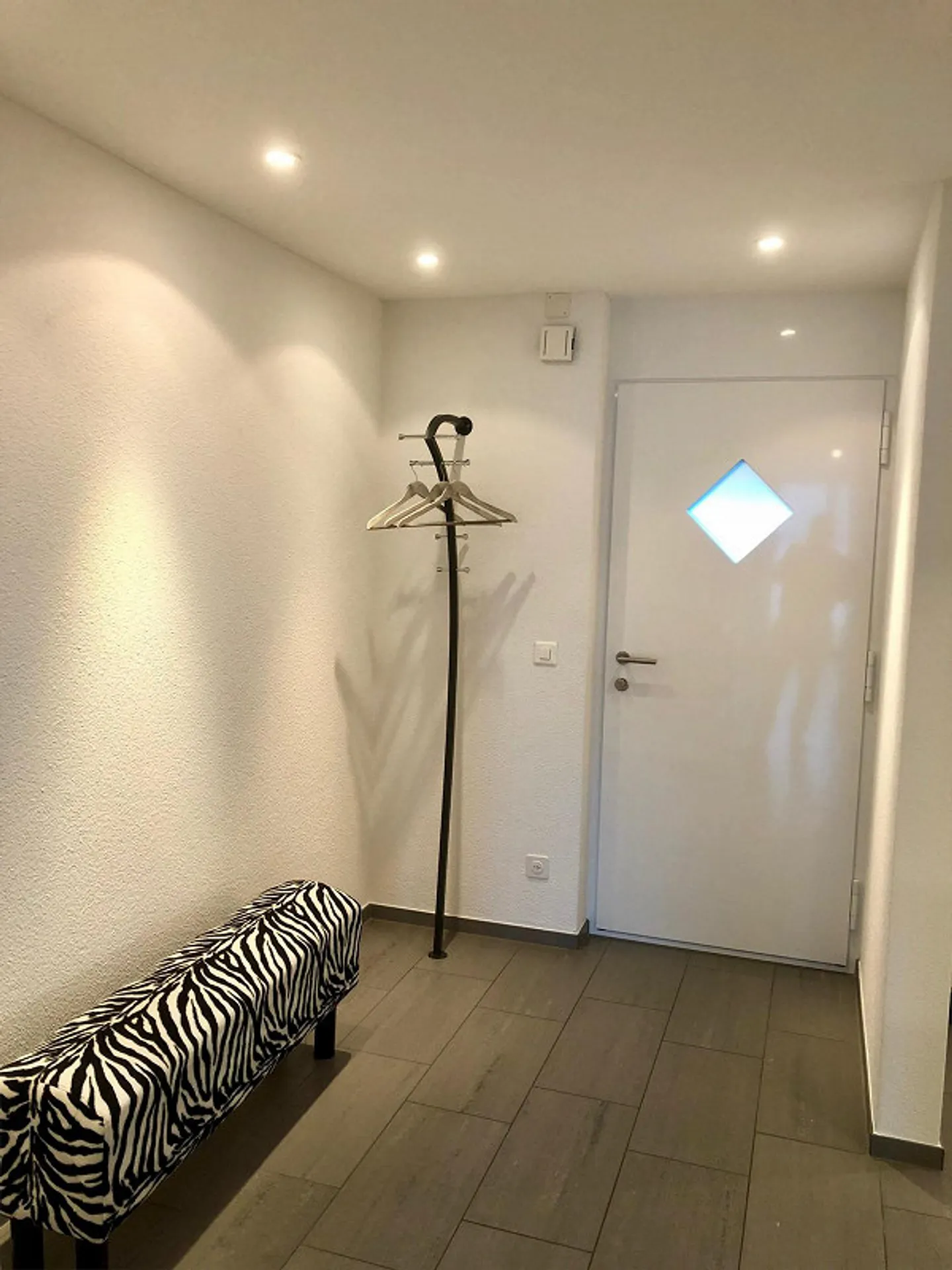 "Nachmieter gesucht – grosszügiges 5.5-Zimmer-Reiheneckhaus - Foto 3 von 22