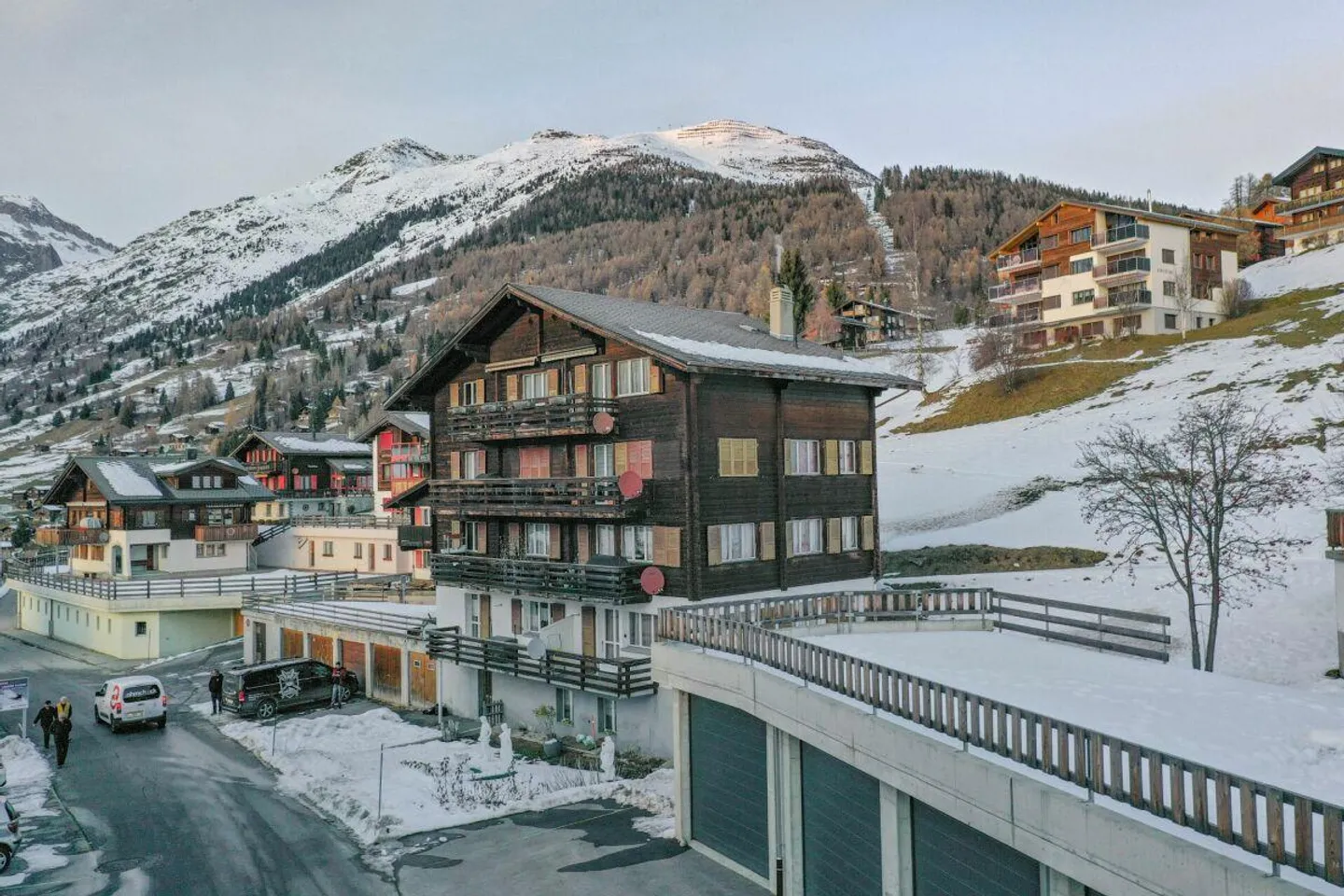 Appartement sous les combles de 5,5 pièces à Bellwald - spacieux, calme, avec vue sur la montagne - Photo 14 sur 15
