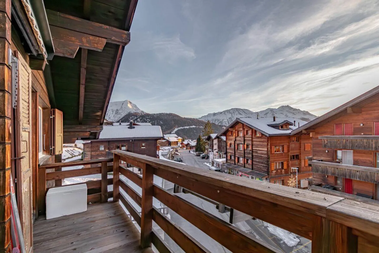 Appartement sous les combles de 5,5 pièces à Bellwald - spacieux, calme, avec vue sur la montagne - Photo 12 sur 15