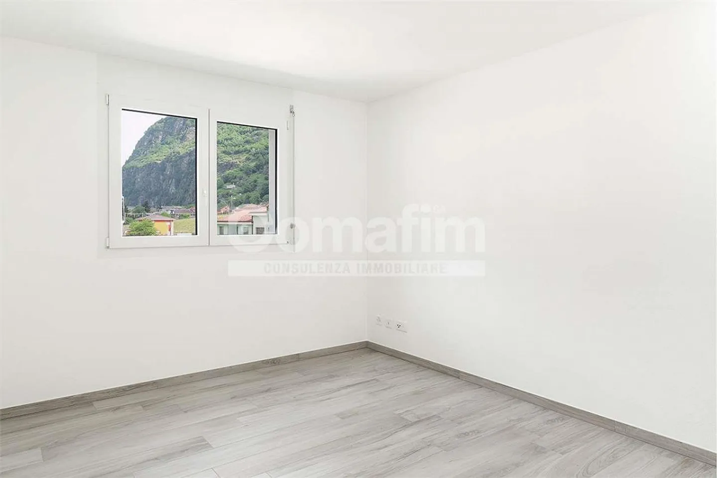 Moderno, luminoso, pratico! - Foto 5 di 8