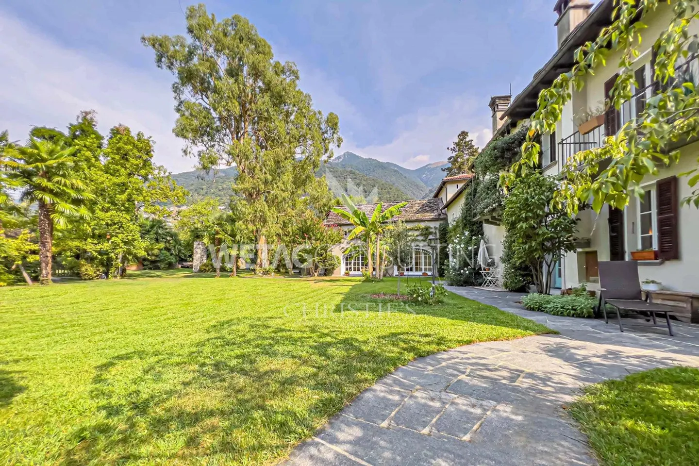 Stupenda villa con grande parco e casa per gli ospiti in vendita a Cugnasco - Foto 1 di 13