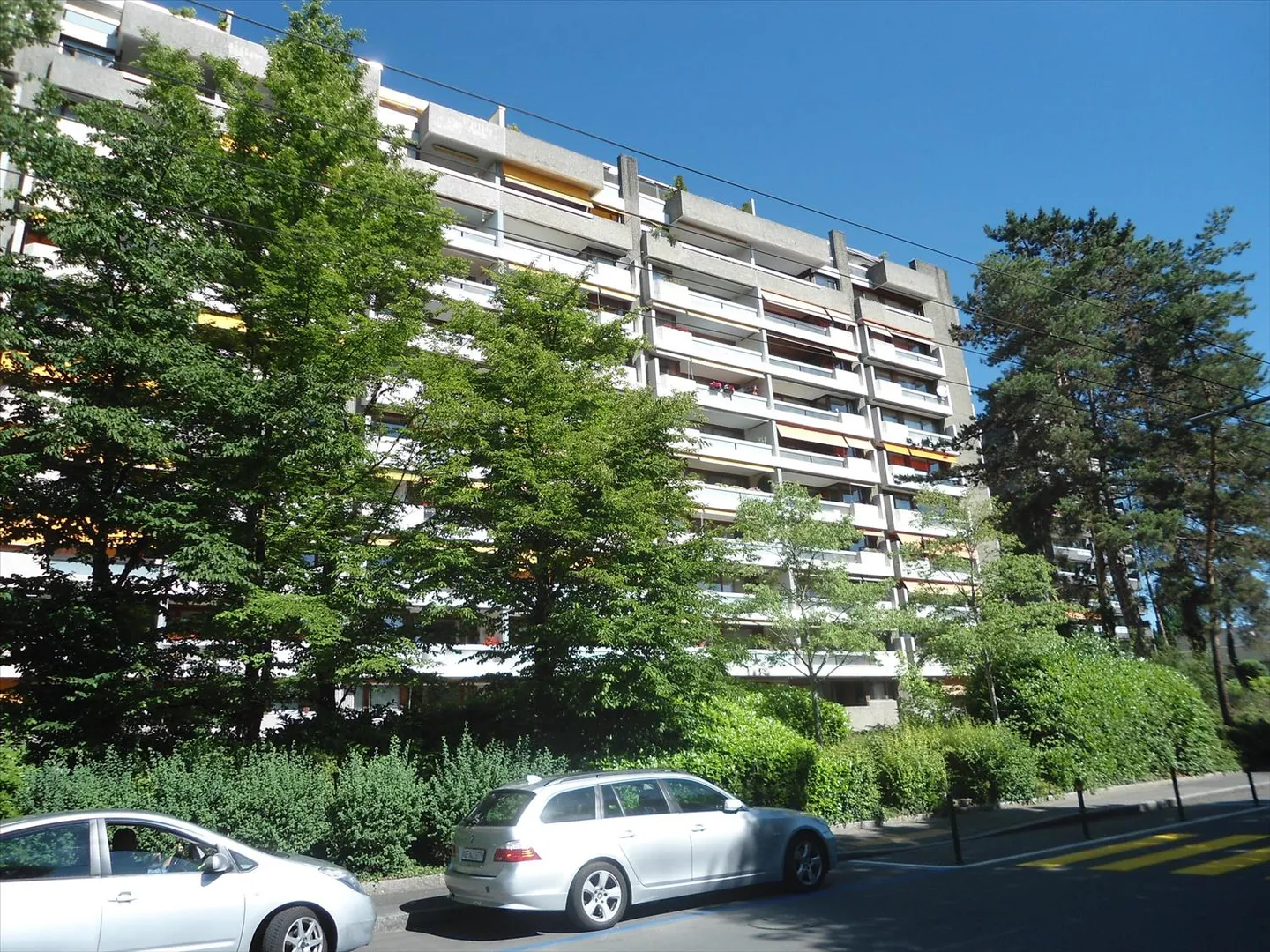 Magnificent 5-room apartment in residential area - Photo 1 of 13