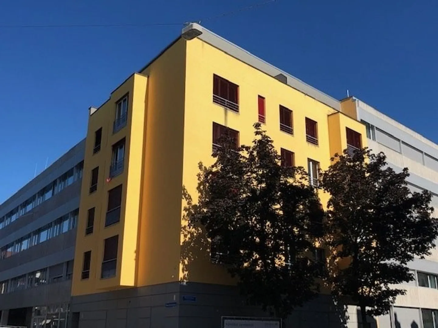 Appartement spacieux avec balcon - Photo 4 sur 4