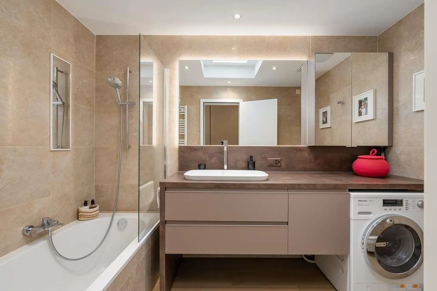 3.5 rooms completely renovated in Viganello - Photo 11 of 13