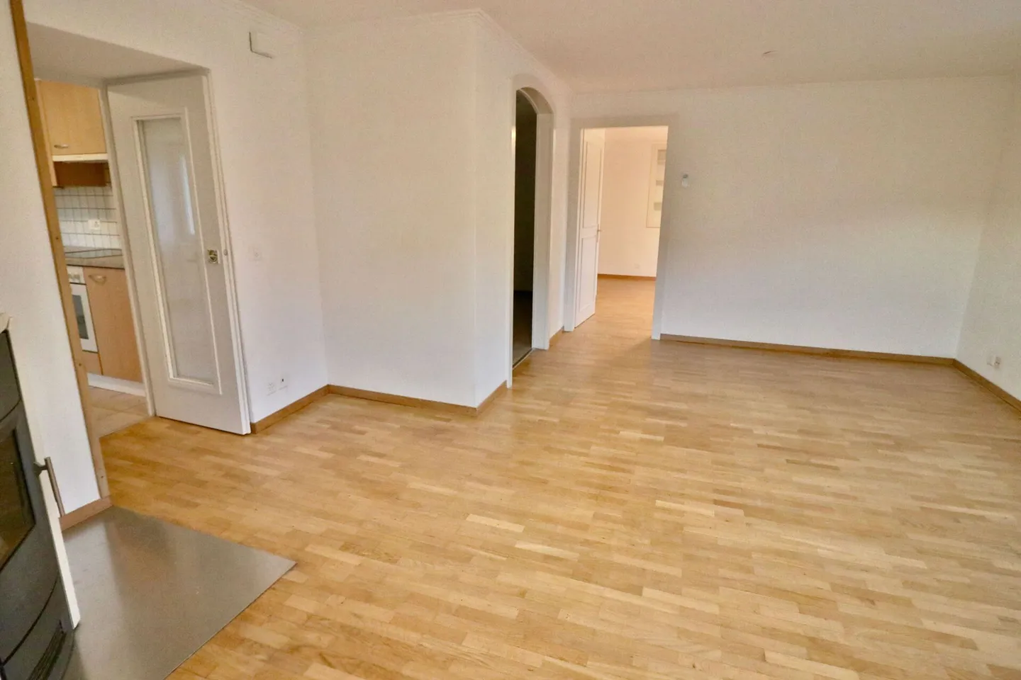 Spacieux 3.5 pces avec potager au centre du village - Photo 1 sur 16