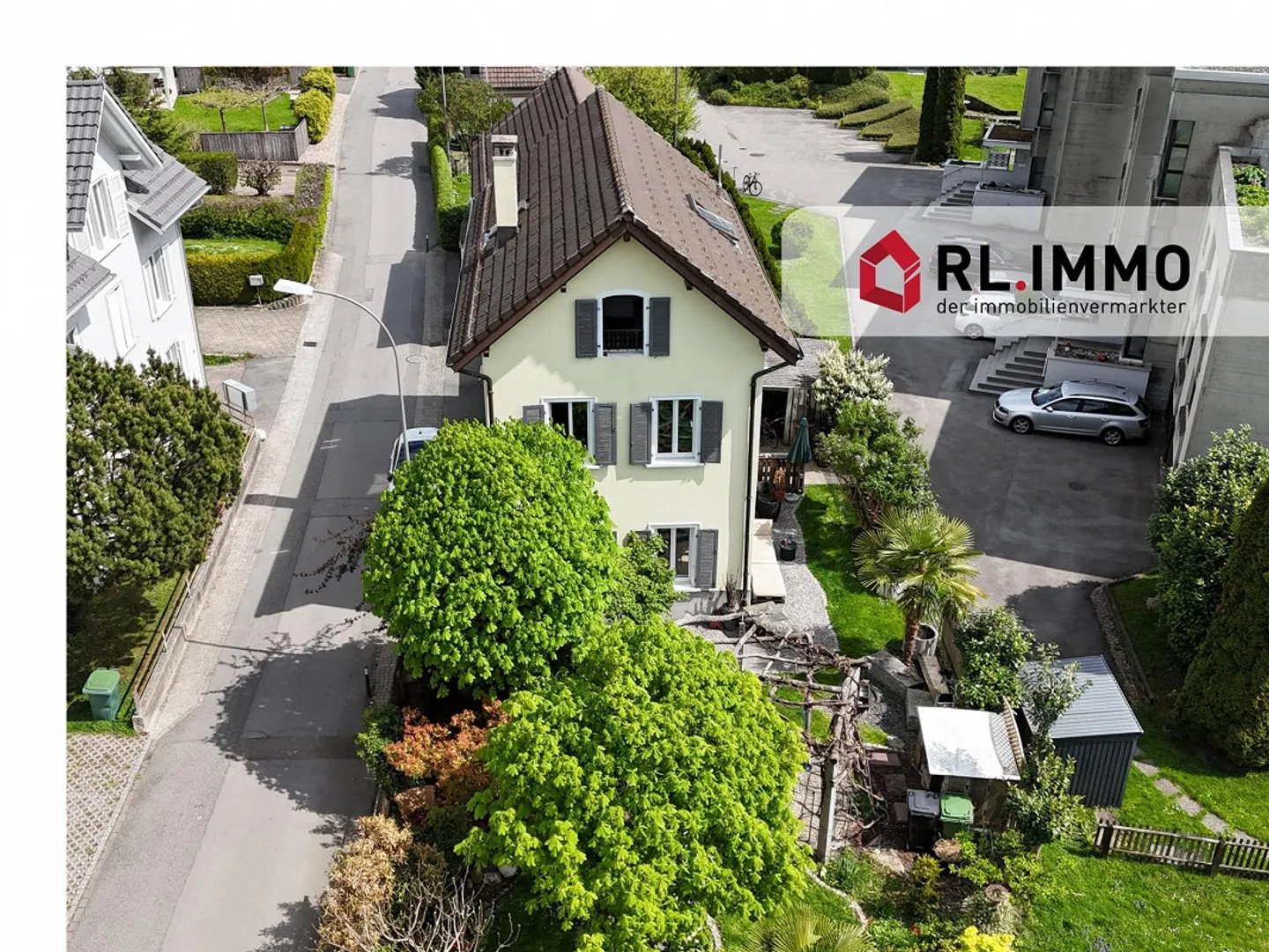 Charmante maison individuelle avec jardin dans un quartier calme - Photo 1 sur 11