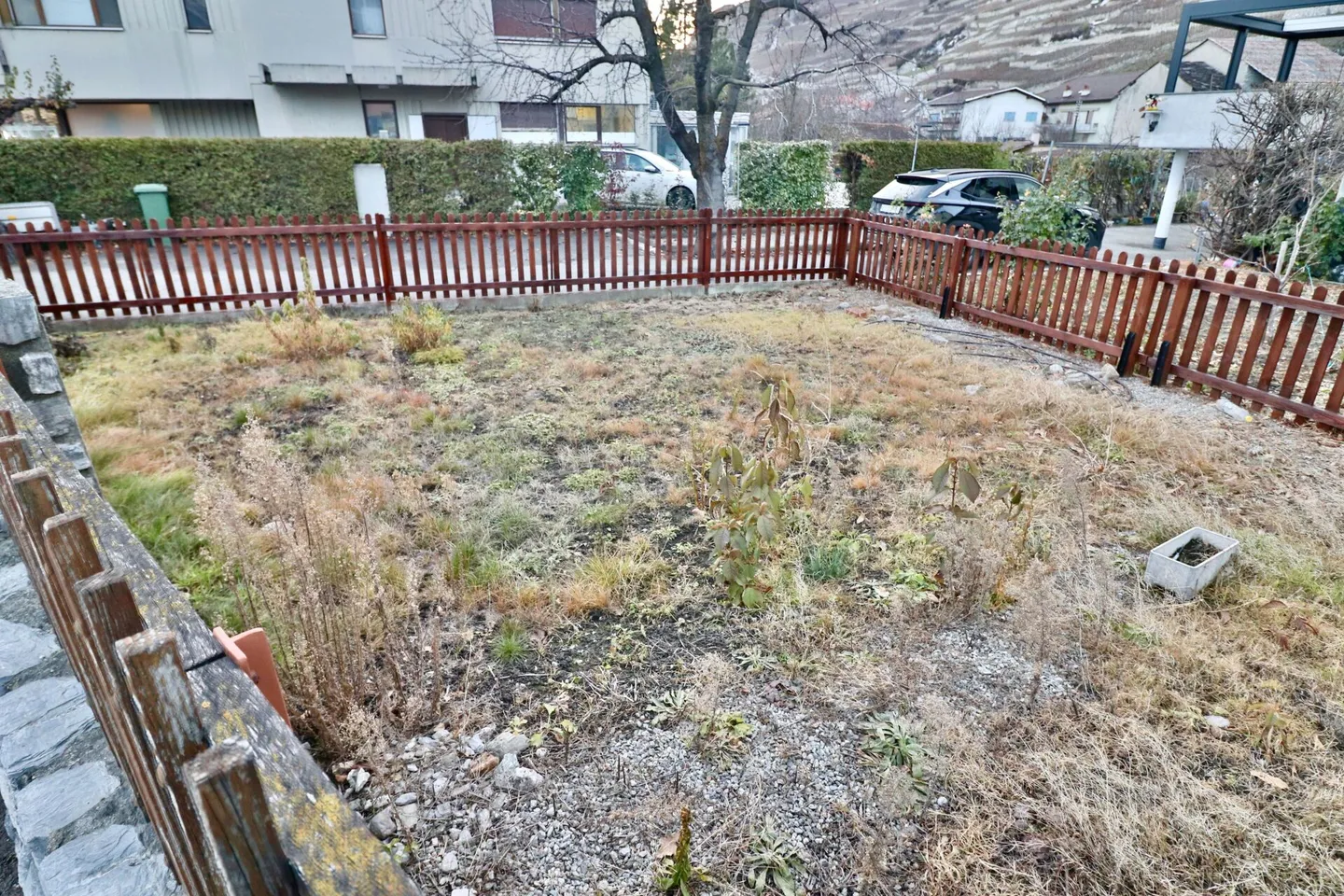 Spacieux 3.5 pces avec potager au centre du village - Photo 12 sur 16