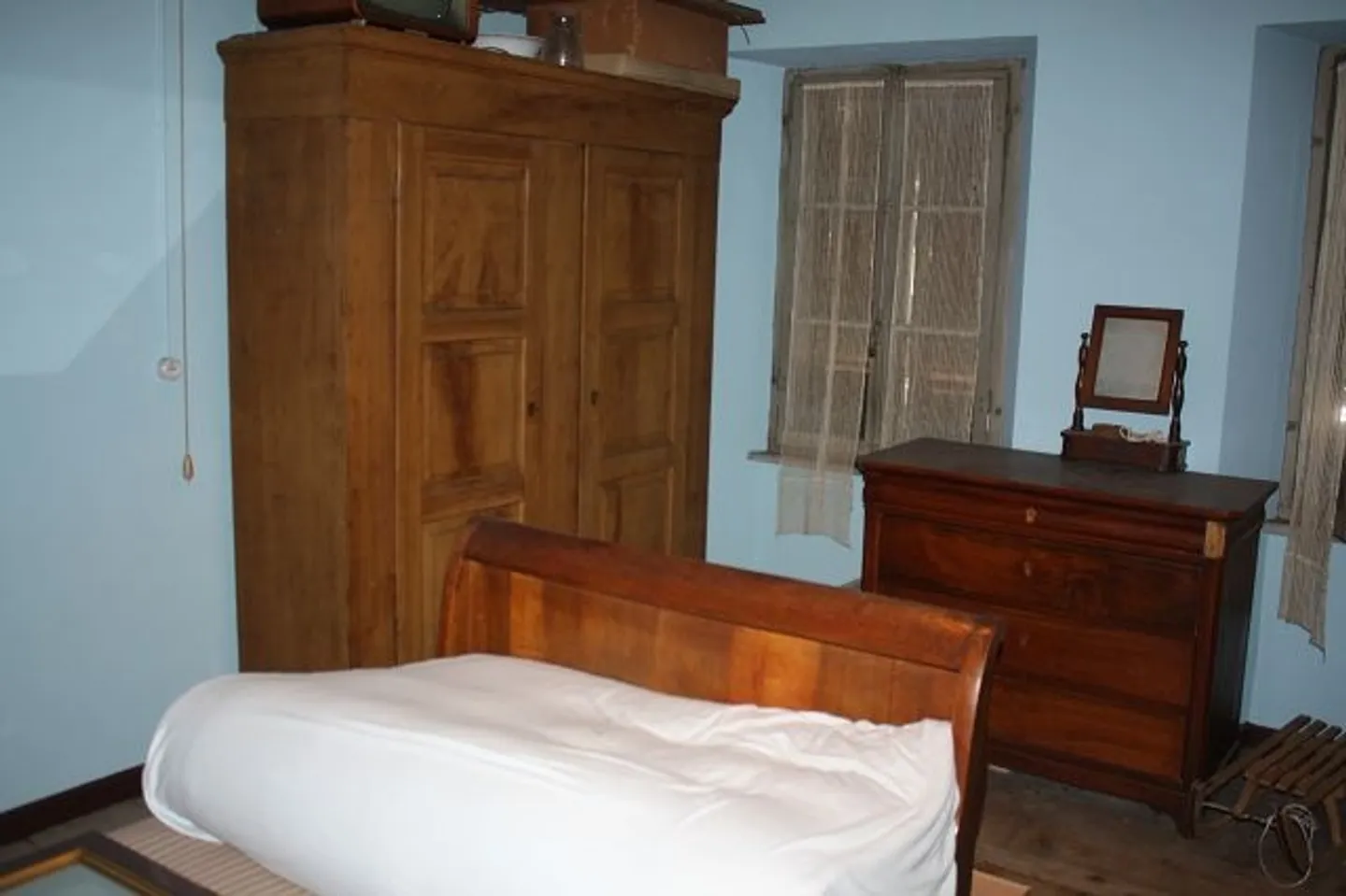 Maison de village de 12 pièces avec 2 magasins - Photo 6 sur 8