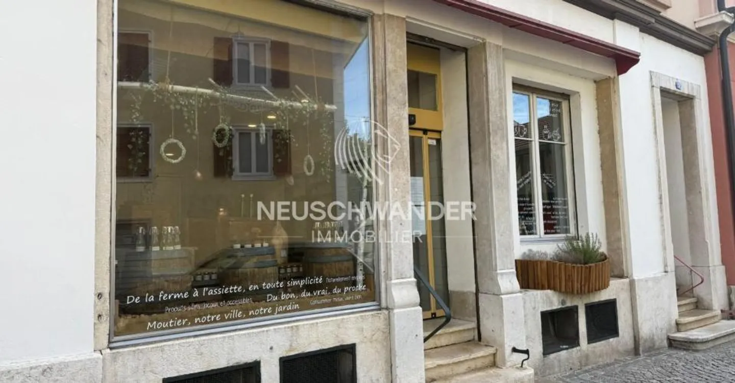 Immeuble d'investissement à Moutier - Photo 3 sur 13