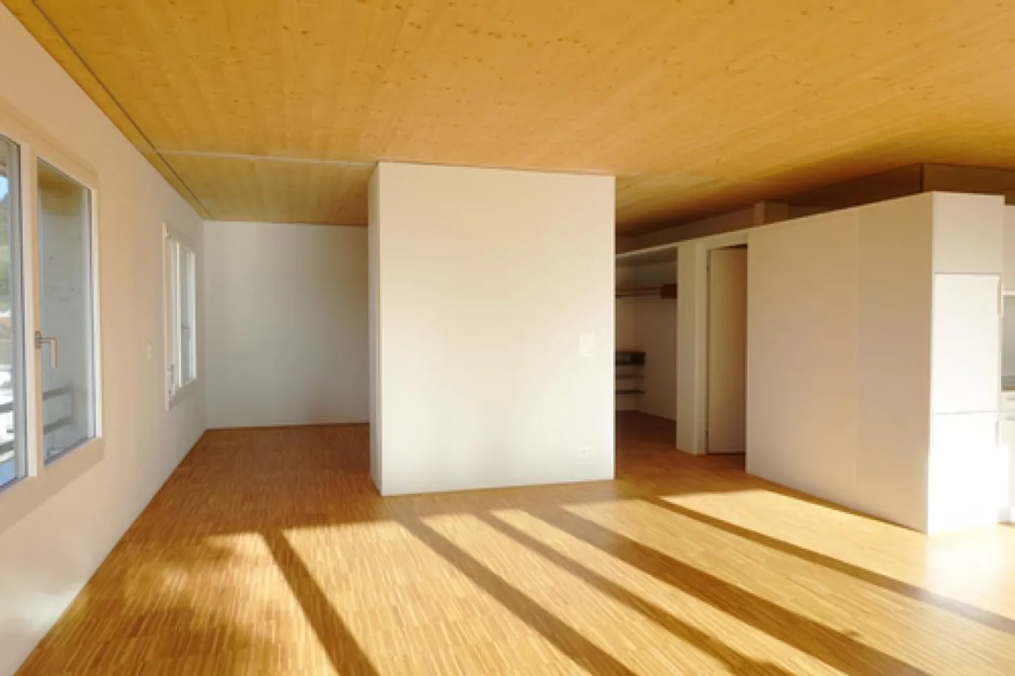 Your dream, this penthouse apartment - bright, beautiful, attractive - Photo 5 of 12