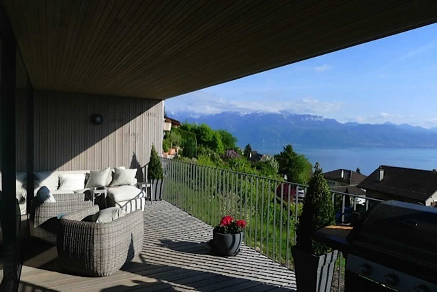 Stunning 4.5-room duplex apartment - Photo 1 of 10