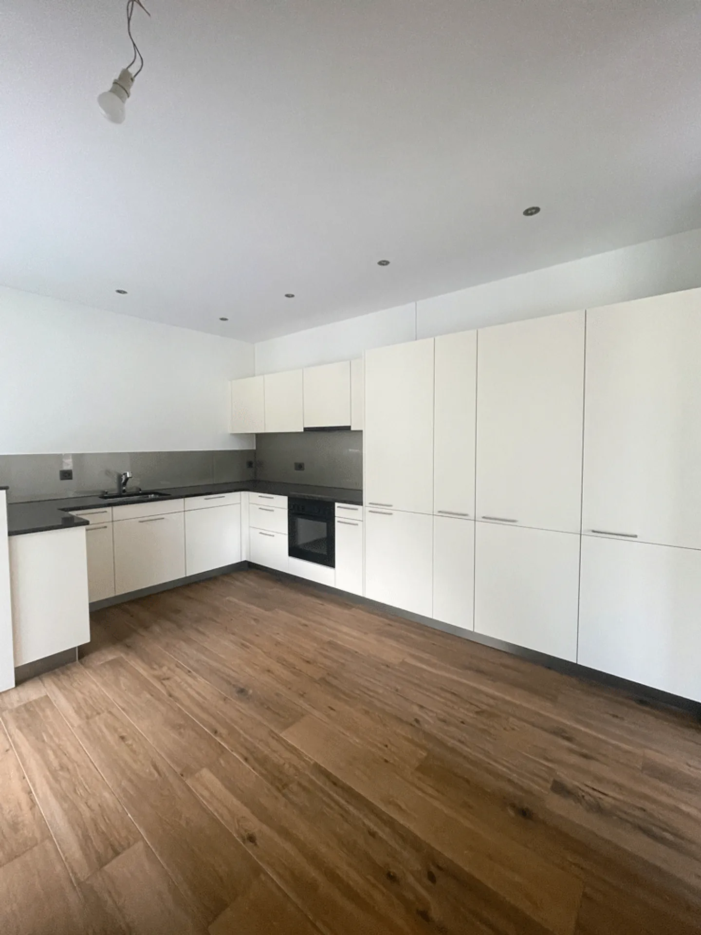 Modernes Apartment in Glarner Alpen - Foto 4 von 8