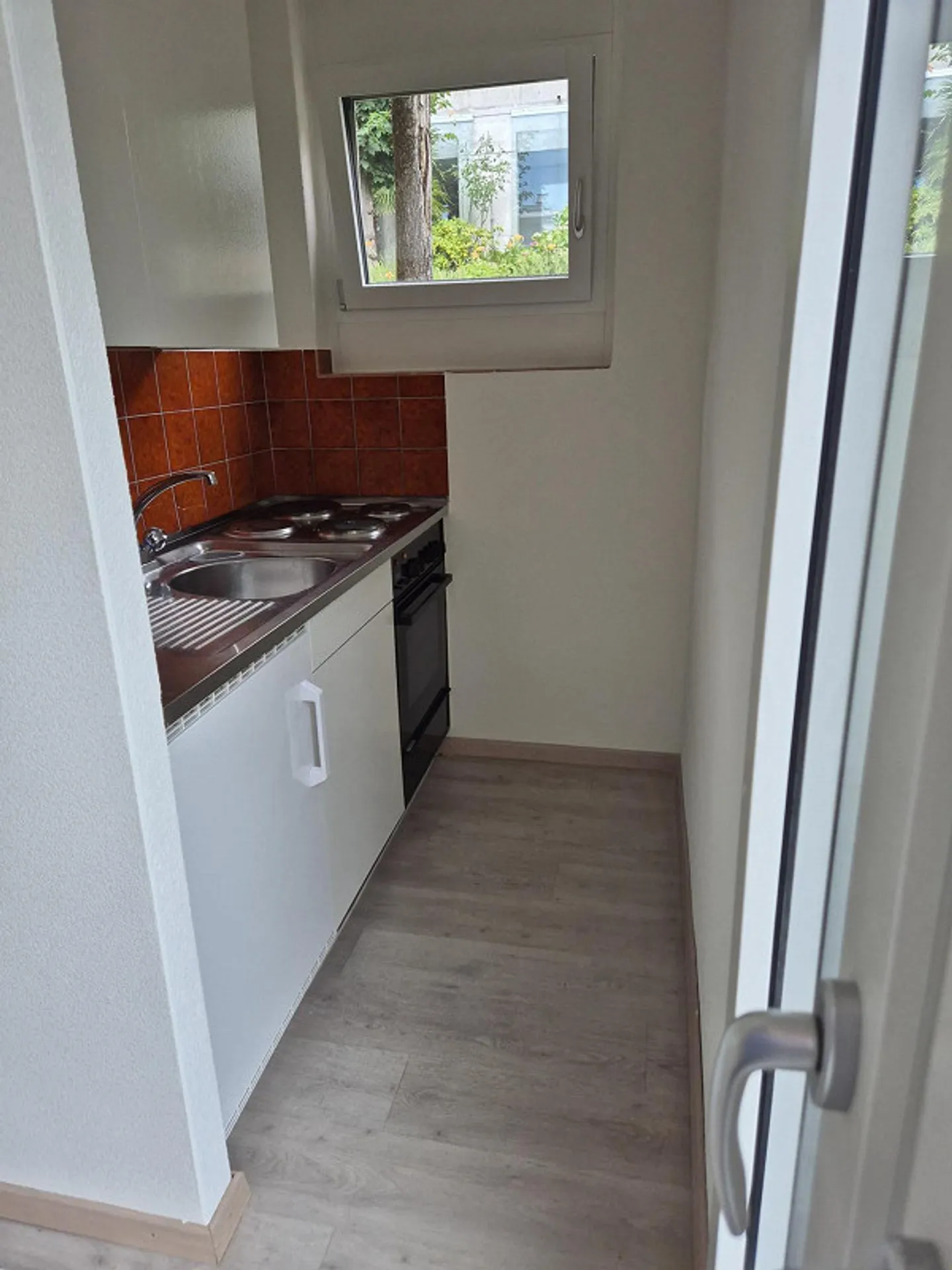Ampio studio con terrazza soleggiata - Foto 2 di 4