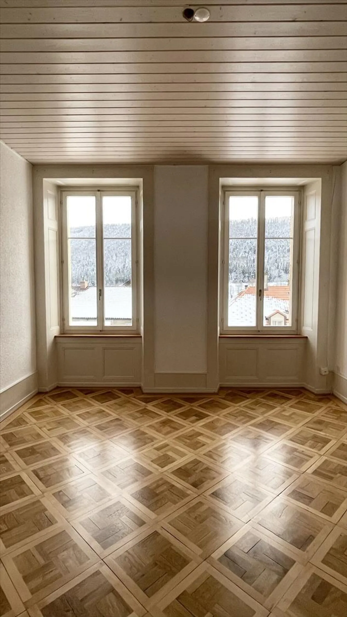 St-Imier, beautiful 3-room apartment with fitted kitchen - Photo 5 of 5