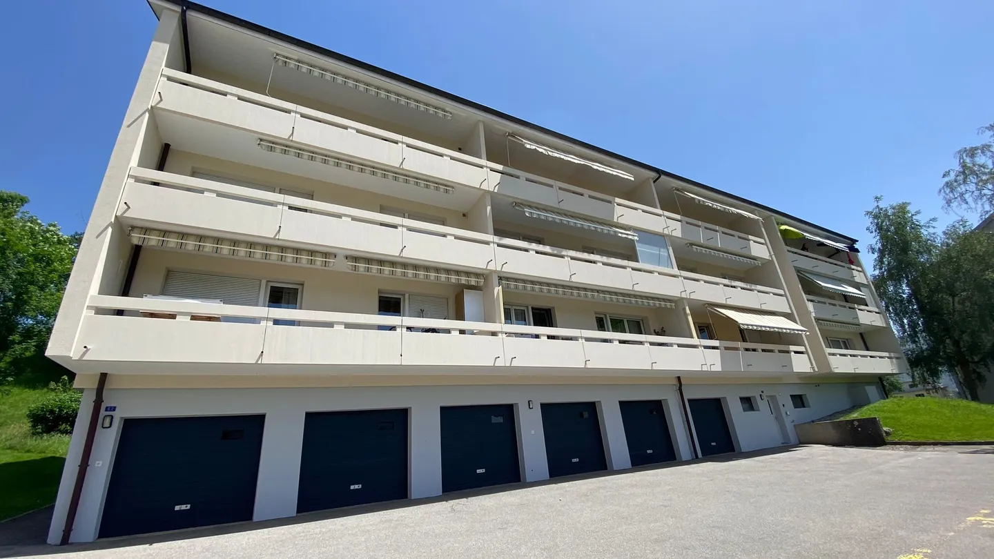 Appartement Charmant avec Balcon - Photo 1 sur 5