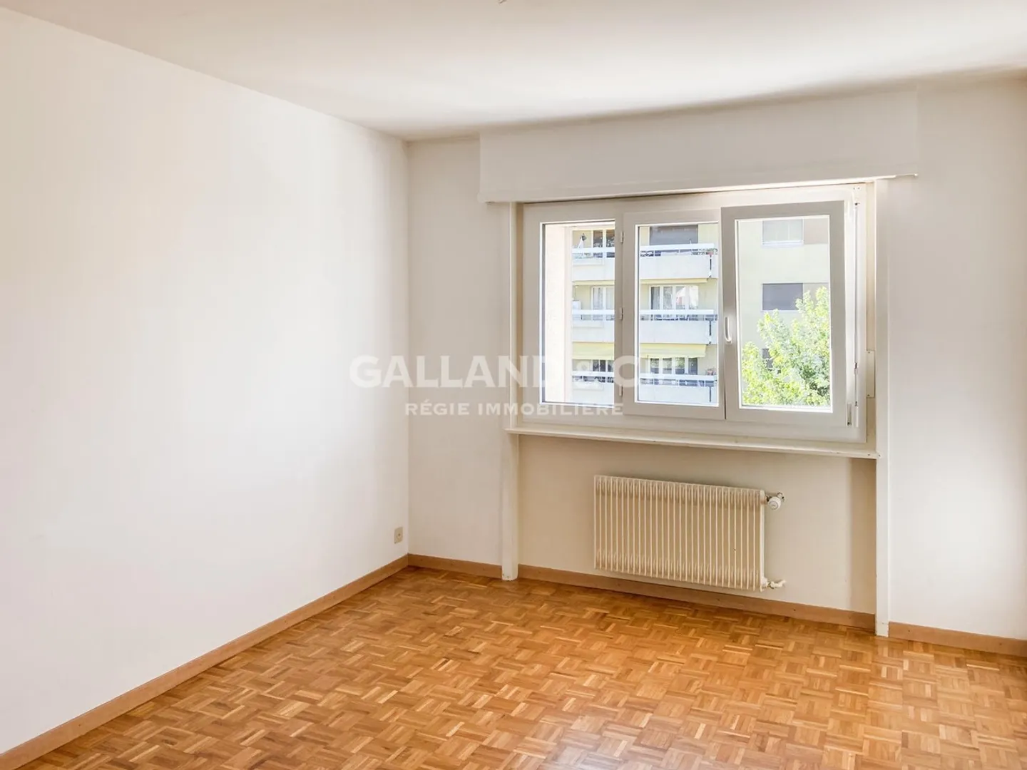 Appartamento di 3 stanze al 2° piano con balcone - Foto 3 di 6