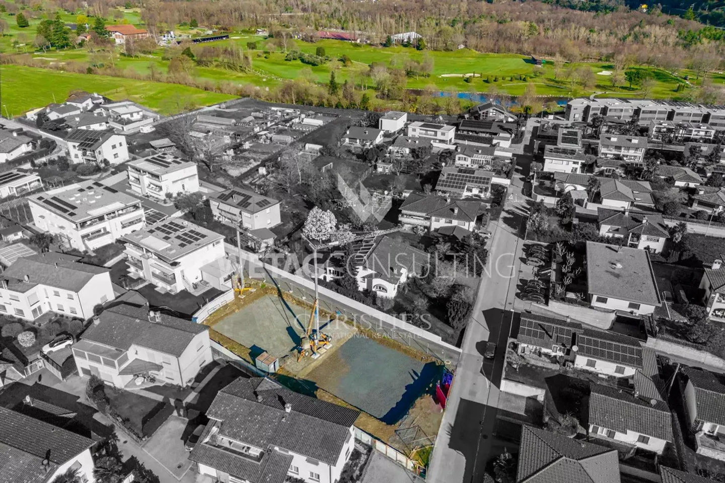 In vendita a Losone: Elegante attico con grande terrazza coperta... - Foto 10 di 11