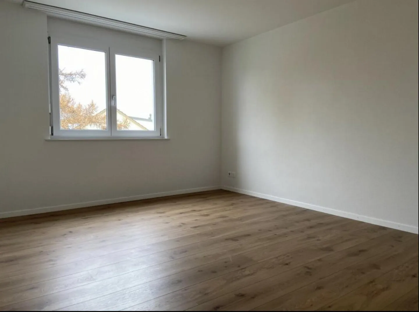 Sous-locataire à partir du 01.02.2026 Appartement moderne de 4,5 pièces avec grand balcon - Photo 7 sur 10