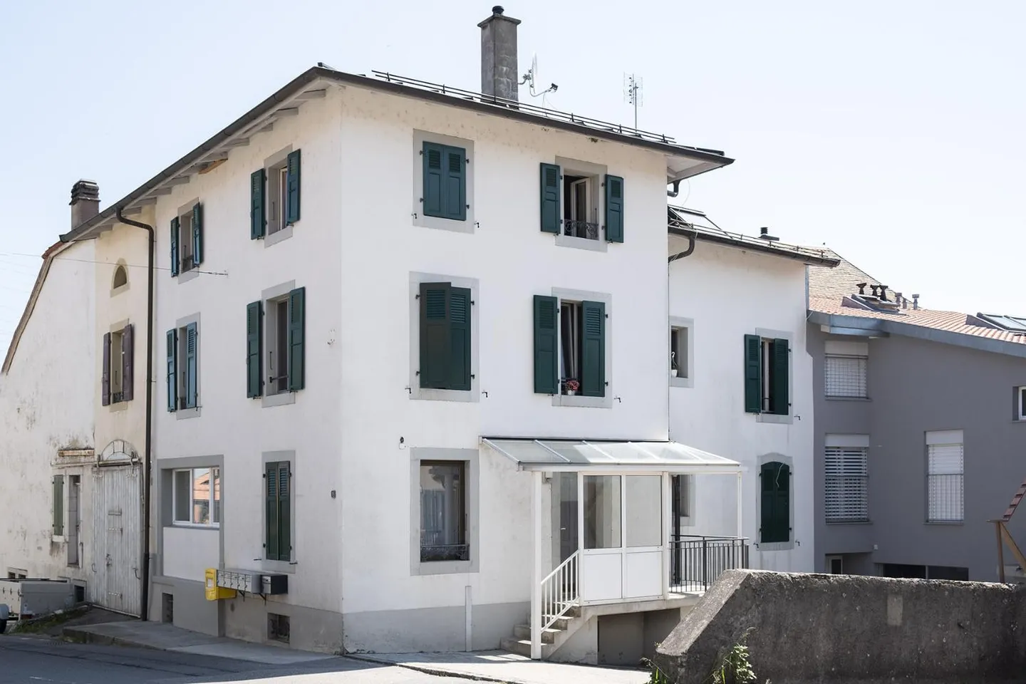 Arcade 1 piece - Photo 5 of 6