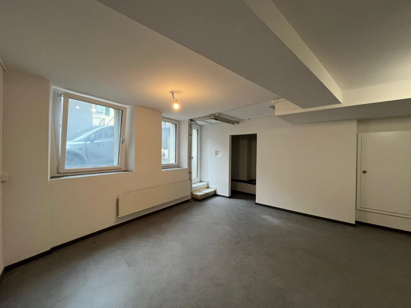 Arcade 1 piece - Photo 3 of 6