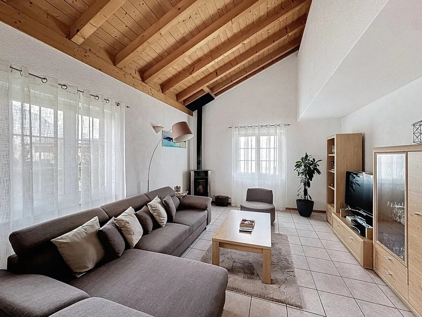 Maison individuelle charmante - Photo 2 sur 13