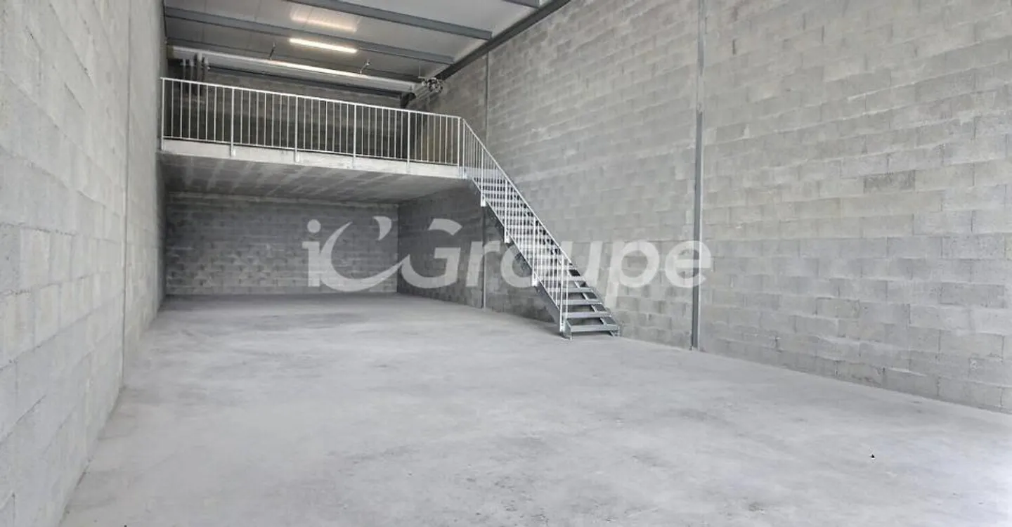 Versatile Industrial Container - Photo 1 of 6