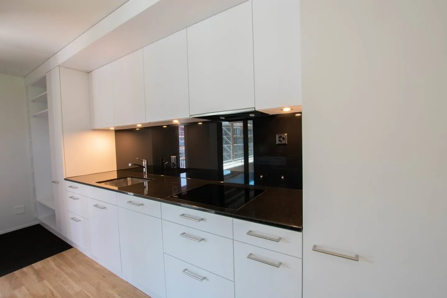 Appartamento in affitto - Foto 2 di 4