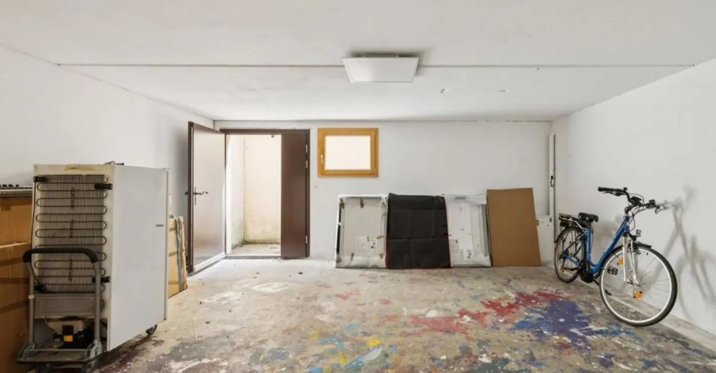 Maison individuelle de 5.5 pièces avec grand sous-sol et une parcelle - Foto 12 di 12