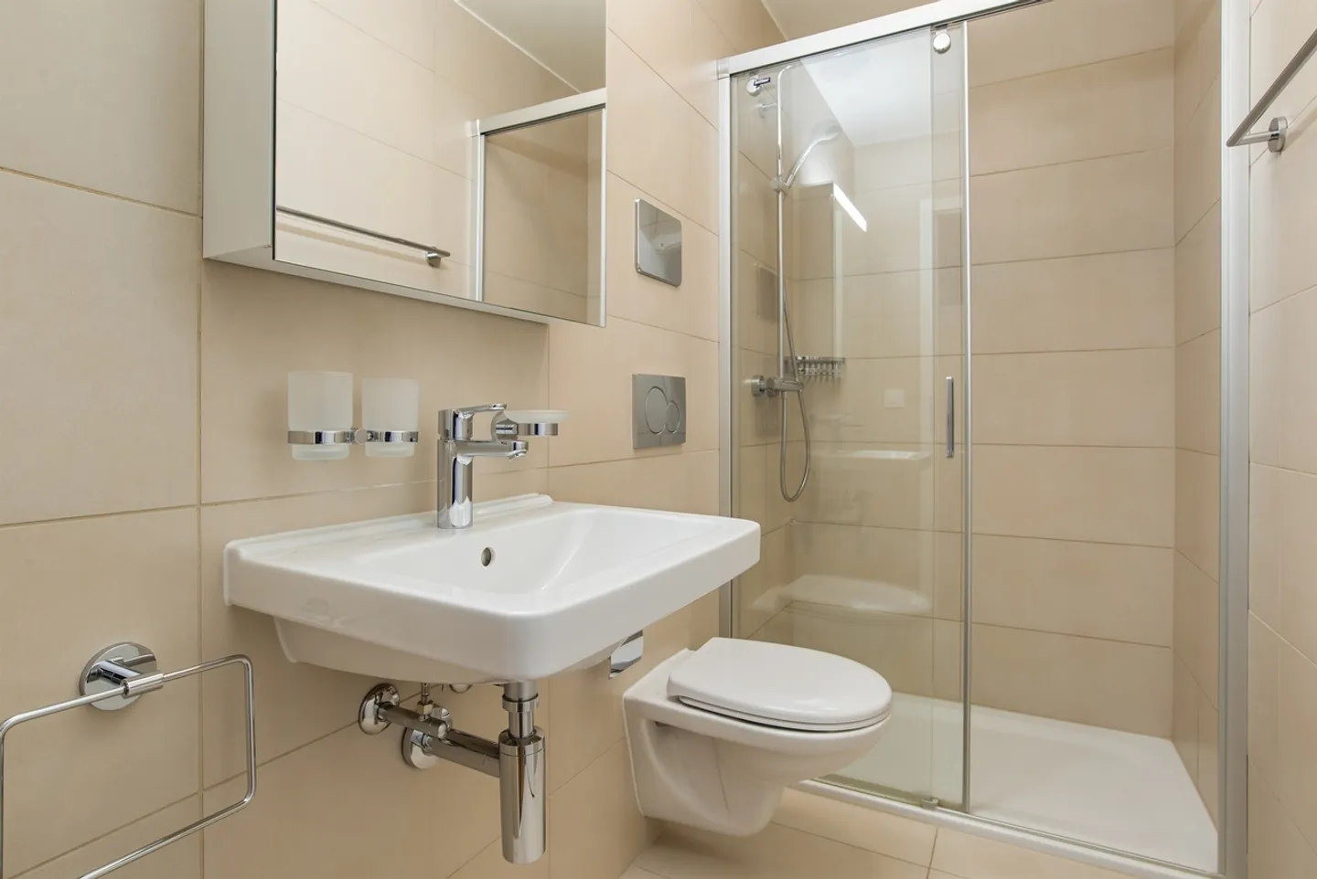 Moderne Eleganz zum Greifen nah - Foto 10 von 11