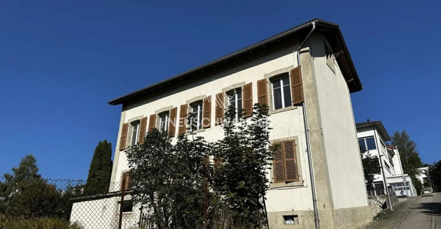 Immeuble d'Investissement Près de Moutier - Photo 1 sur 11