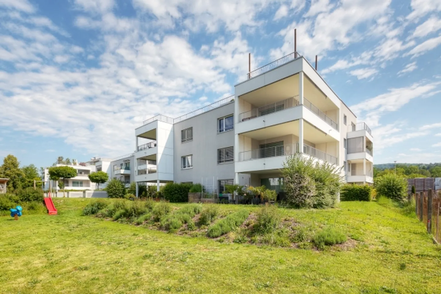 This great apartment is looking for you! - Photo 1 of 10