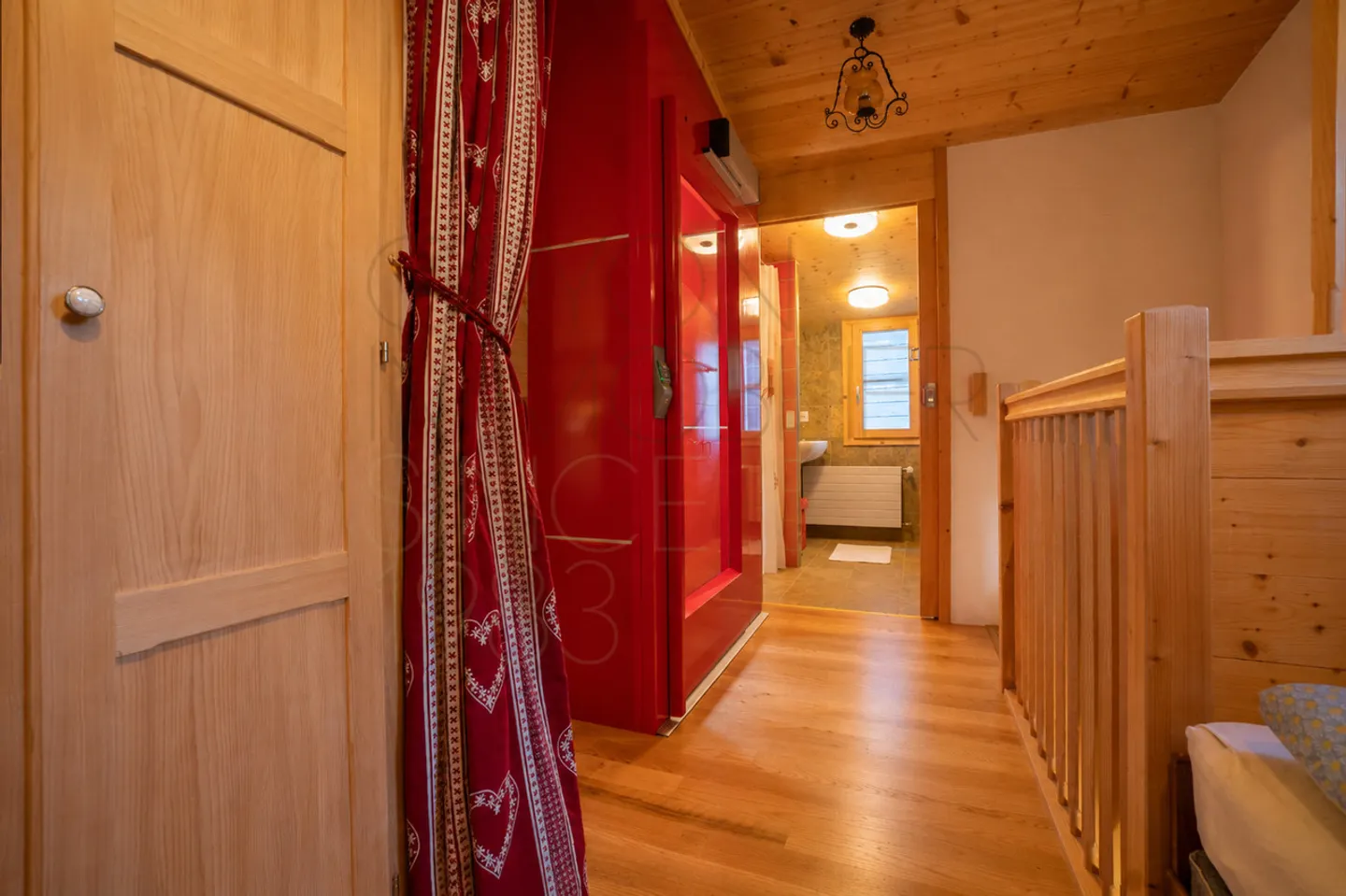 Chalet a Gryon - 110 m² completamente ristrutturato nel cuore del villaggio - Foto 21 di 34