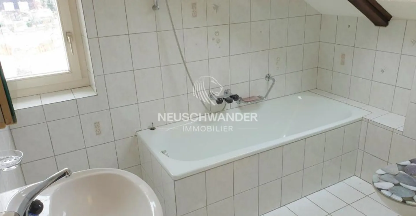 Immeuble d'Investissement Près de Moutier - Photo 8 sur 11