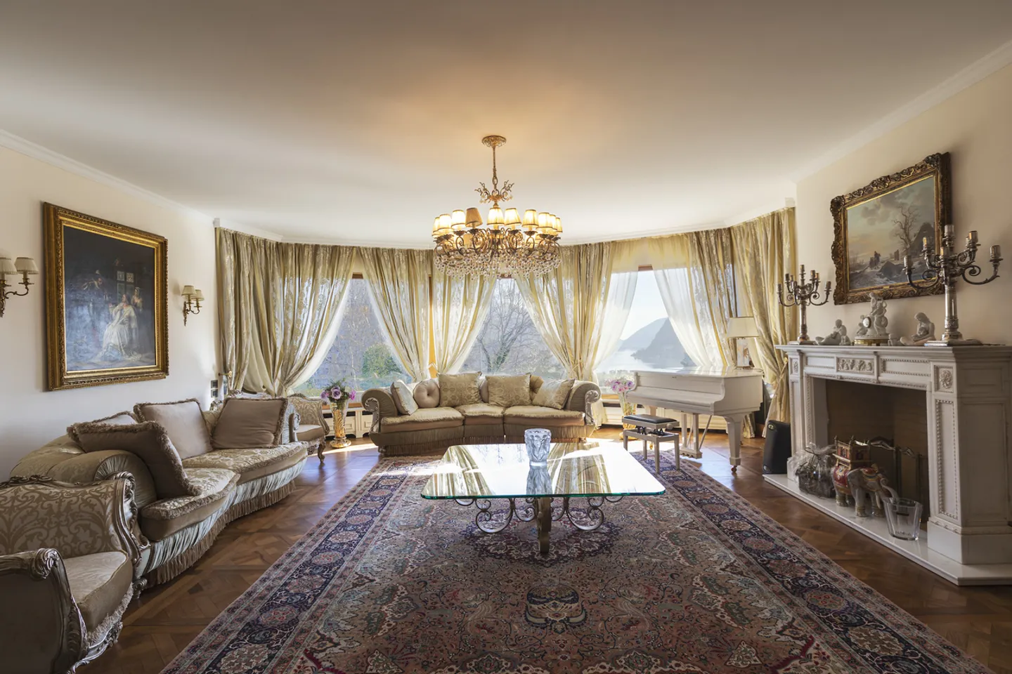 «Luxusvilla in Lugano zu verkaufen – Blick auf den See, den Garten und den Pool» - Foto 8 von 14