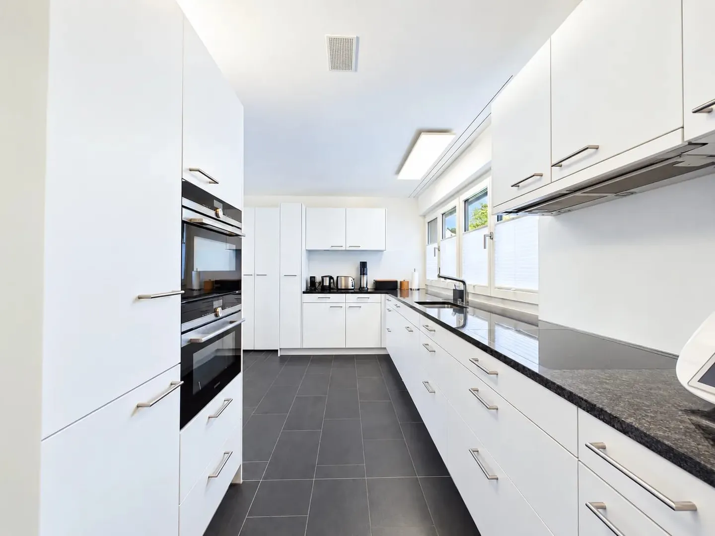 Appartement spacieux à Hinwil - Photo 5 sur 13