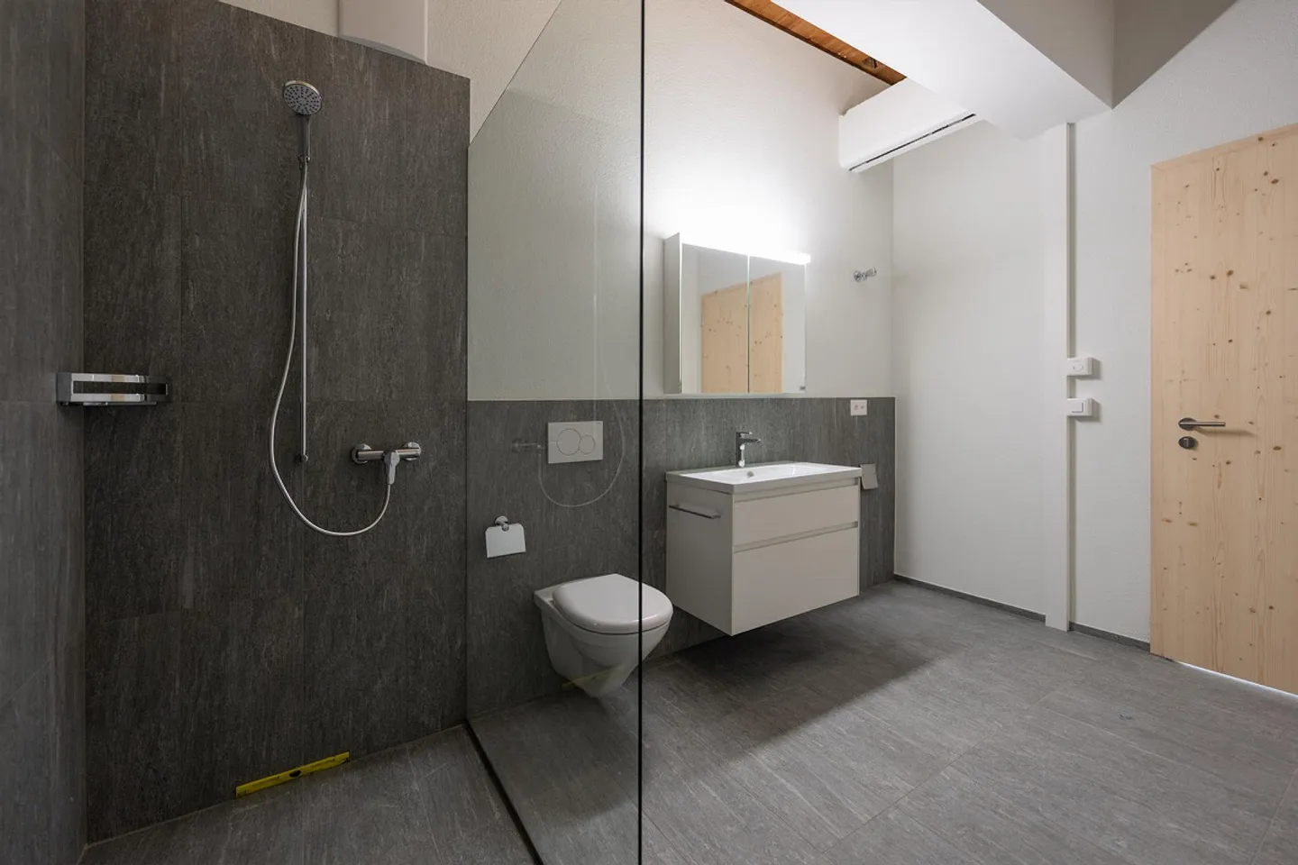 Appartement en loft de 133 m2 dans la Mühle Grüsch - Photo 6 sur 10