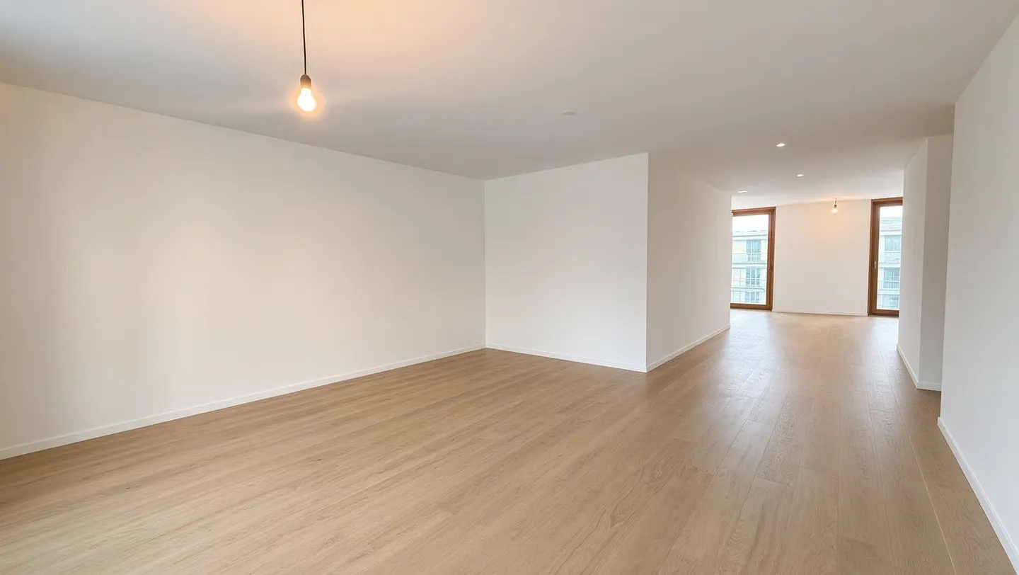 Attractive 4 1/2 room city apartment with 2 balconies & panoramic view - Photo 2 of 11