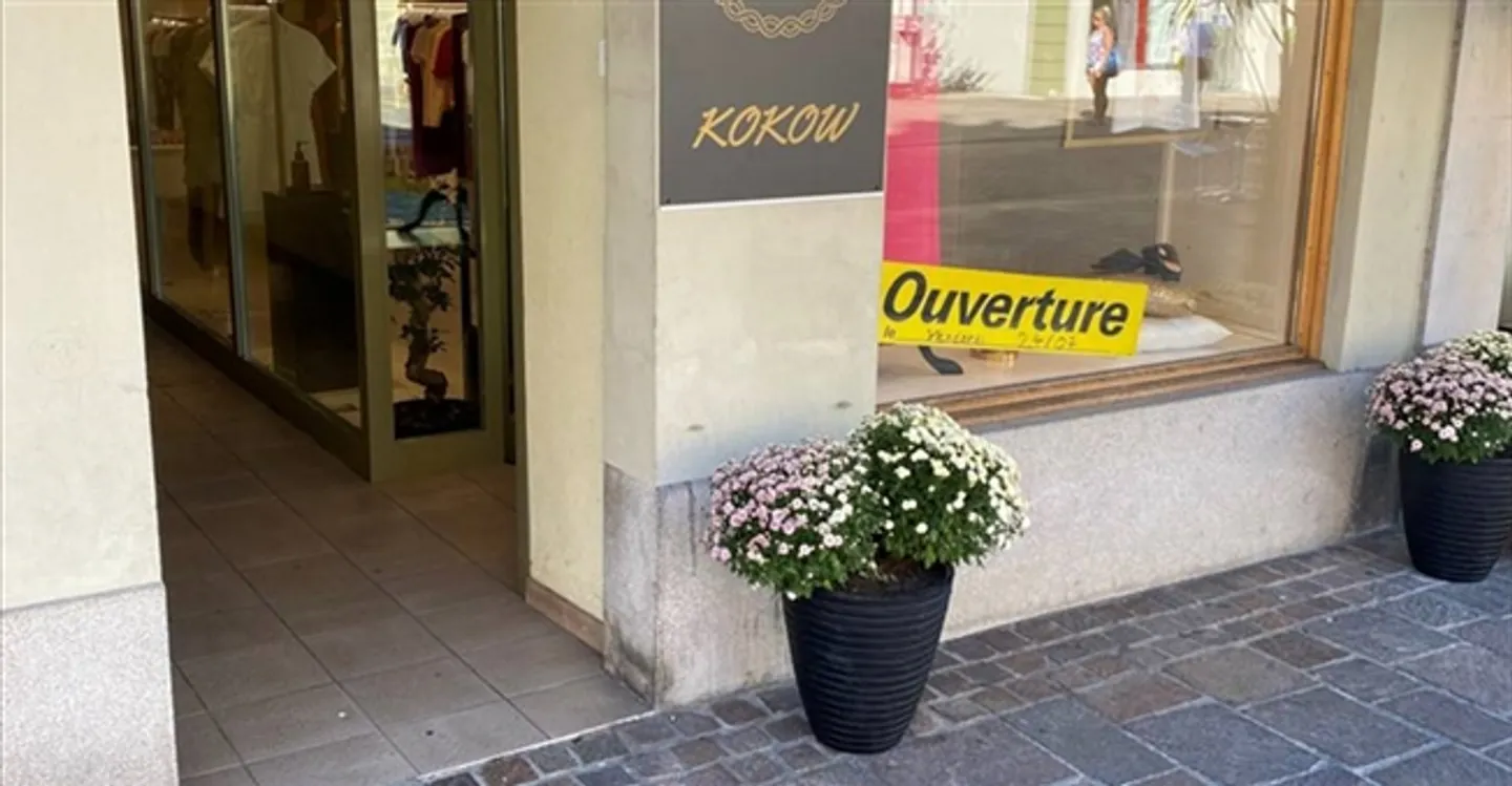 Commerce - Photo 8 of 10