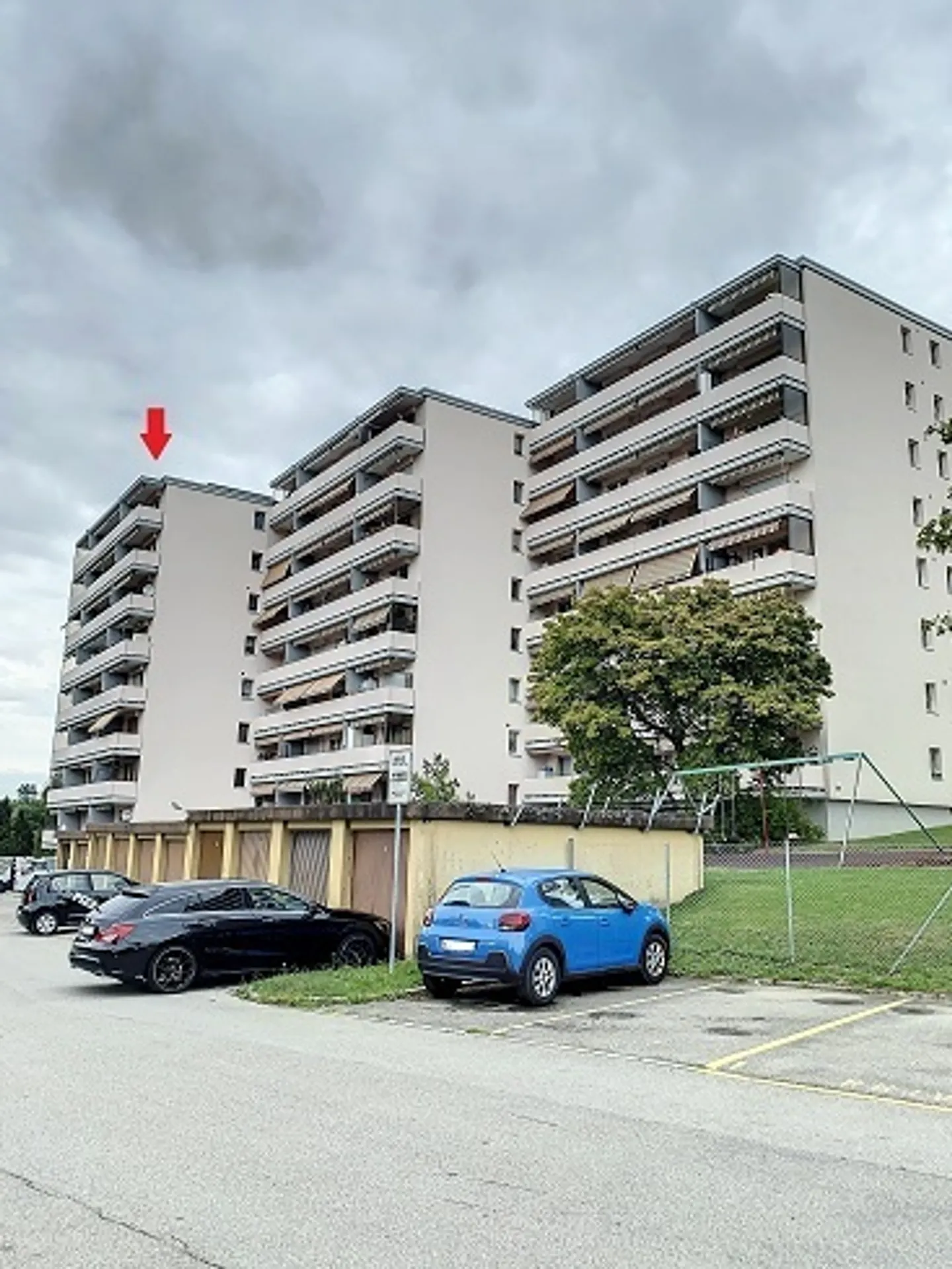 Schöne 4-Zimmer-Wohnung mit atemberaubendem, freiem Blick - Foto 2 von 15
