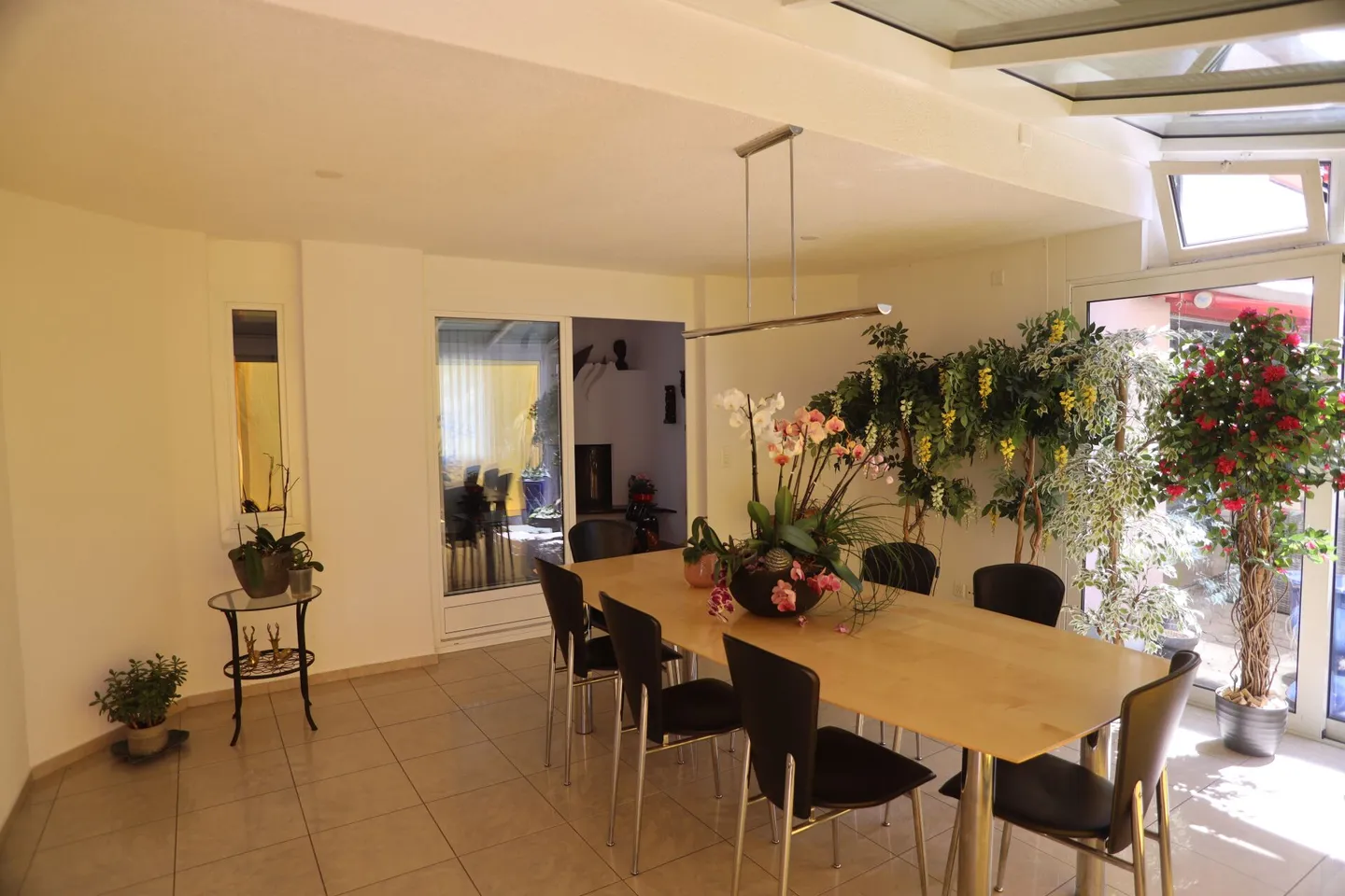 7 1/2 Zi-EFH mit 5½ Zi-Einliegerwohnung Wohnen und Arbeiten unter einem Dach - Foto 5 von 12